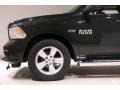 2015 Ram 1500 Express Crew Cab 4x4 Wheel and Tire Photo