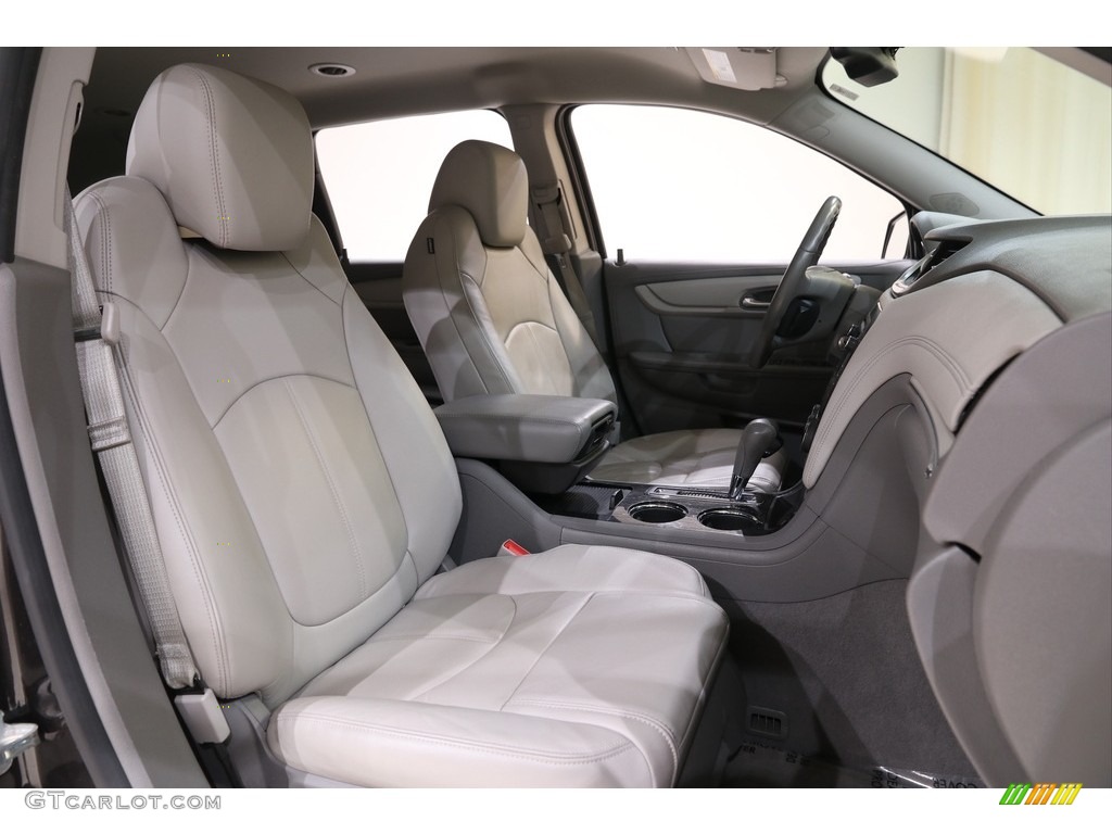 2017 Chevrolet Traverse LT Interior Color Photos