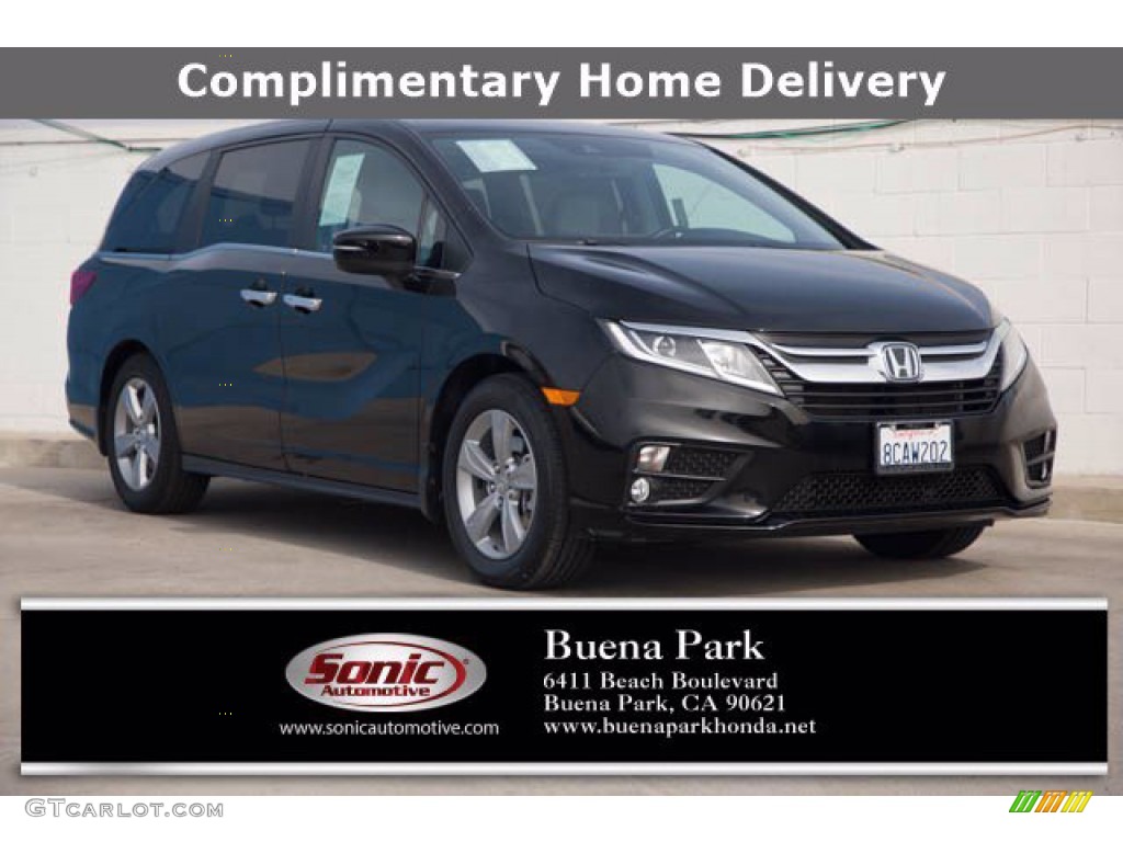 Crystal Black Pearl Honda Odyssey