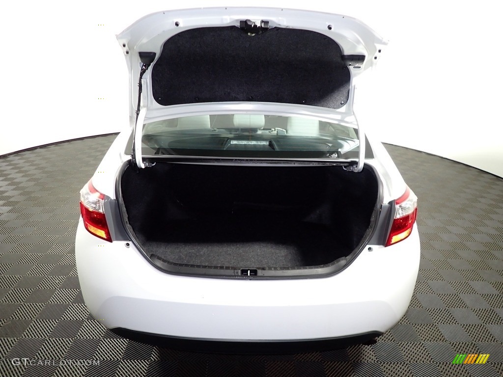 2016 Corolla LE - Super White / Ash photo #12