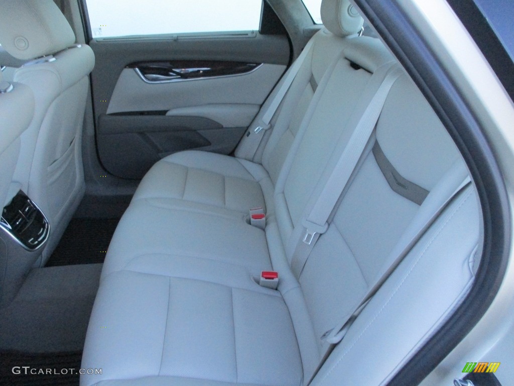 2015 XTS Platinum Sedan - Silver Coast Metallic / Platinum Very Light Platinum/Dark Urban/Cocoa photo #13