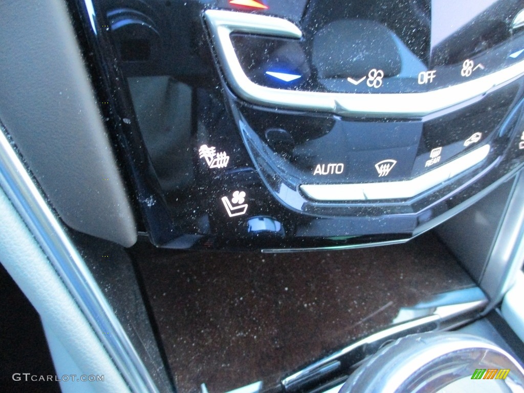 2015 XTS Platinum Sedan - Silver Coast Metallic / Platinum Very Light Platinum/Dark Urban/Cocoa photo #17