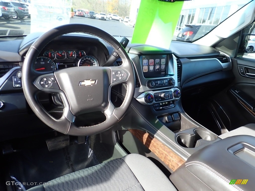 2016 Chevrolet Suburban LS 4WD Dashboard Photos