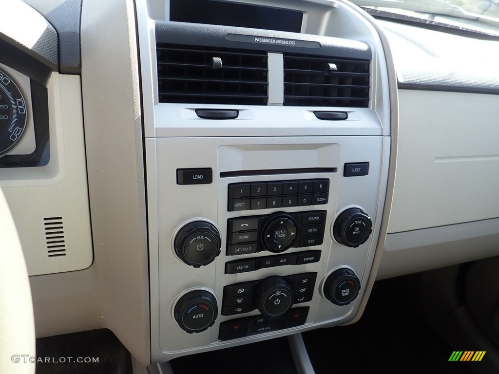 2010 Mercury Mariner V6 Premier 4WD Controls Photo #140109421