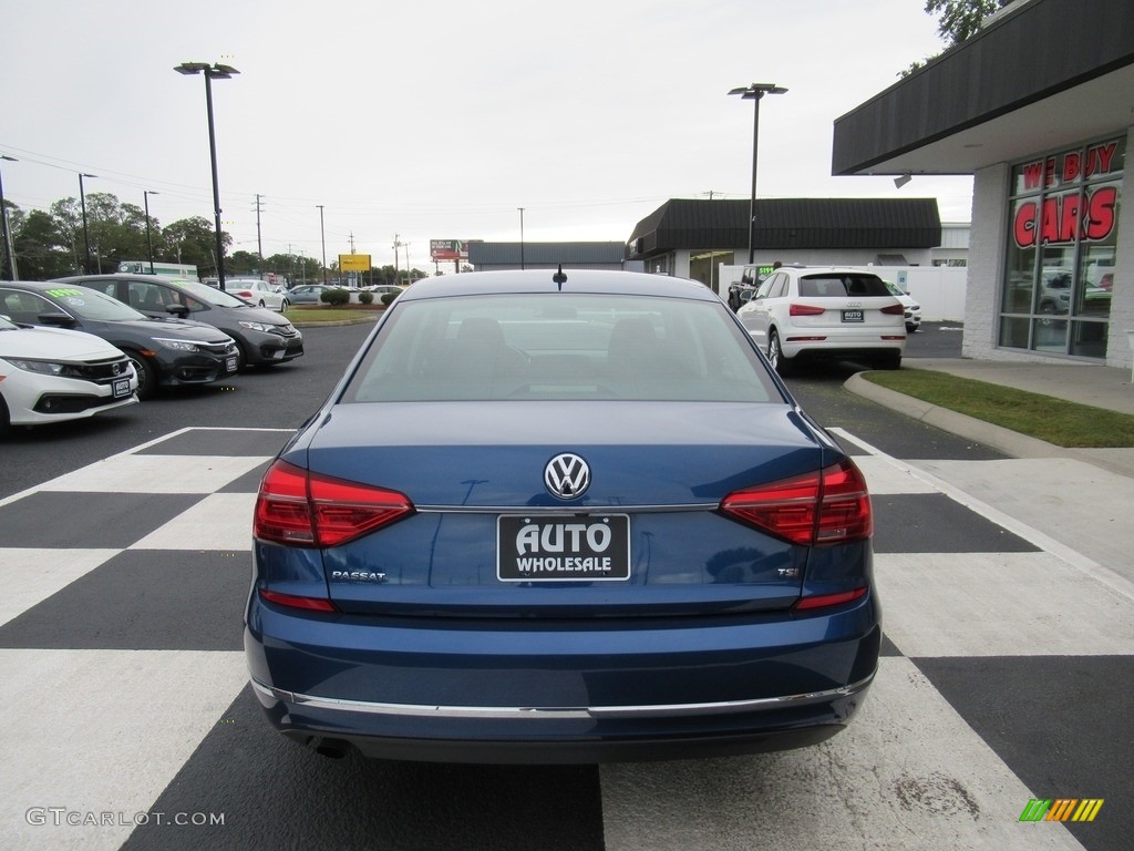 2016 Passat S Sedan - Reef Blue Metallic / Titan Black photo #4