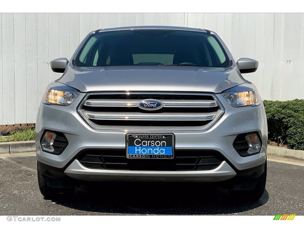 2019 Escape SE 4WD - Ingot Silver / Chromite Gray/Charcoal Black photo #2