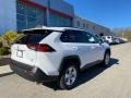 Super White - RAV4 XLE AWD Photo No. 13