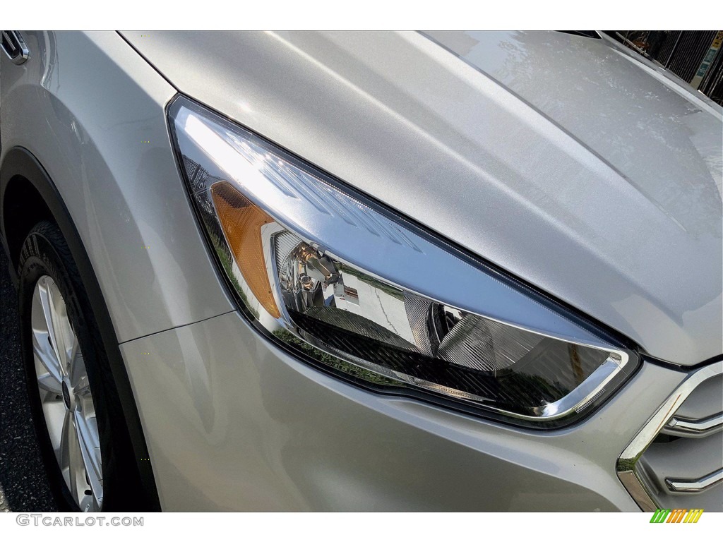 2019 Escape SE 4WD - Ingot Silver / Chromite Gray/Charcoal Black photo #27