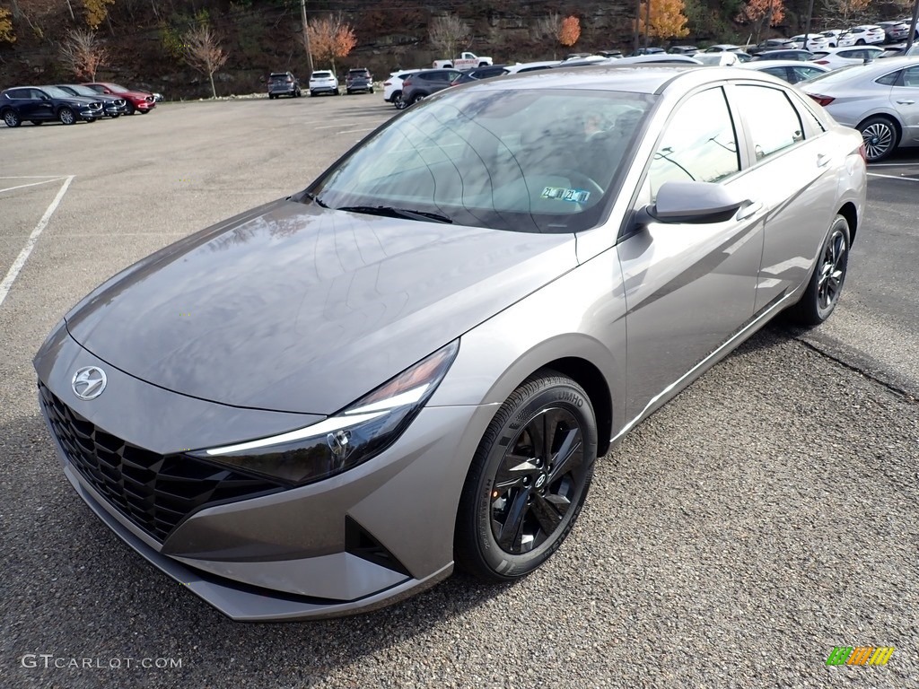 Fluid Metal 2021 Hyundai Elantra SEL Exterior Photo #140113616