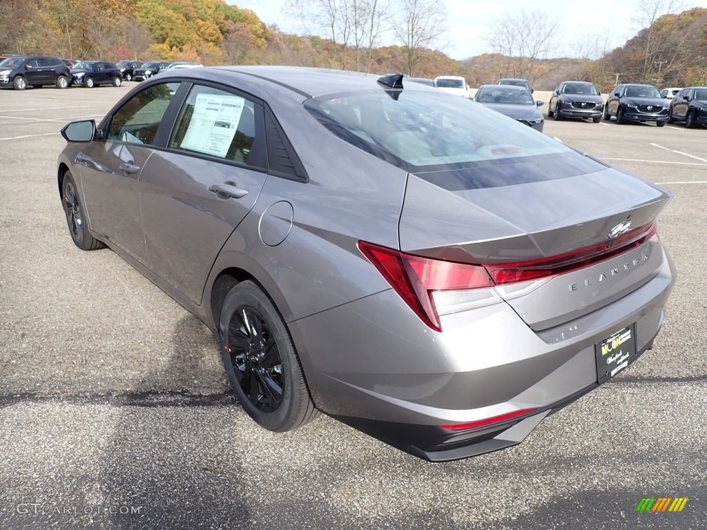 2021 Elantra SEL - Fluid Metal / Medium Gray photo #6