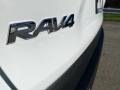 Super White - RAV4 XLE AWD Photo No. 29