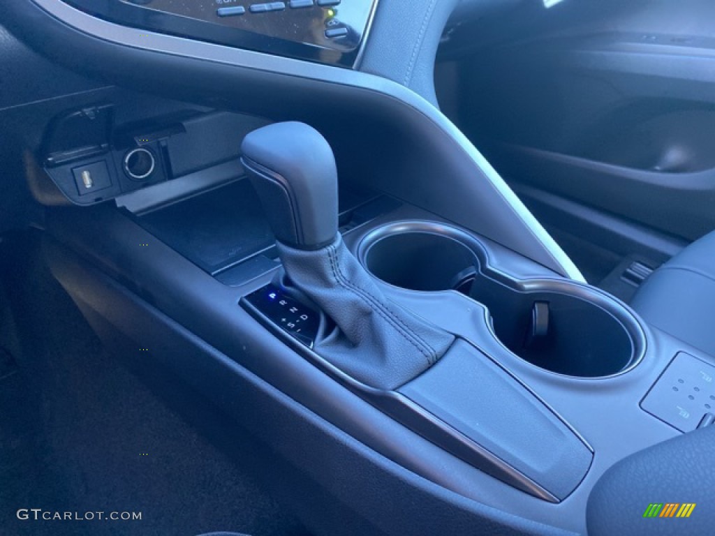 2021 Toyota Camry SE Transmission Photos