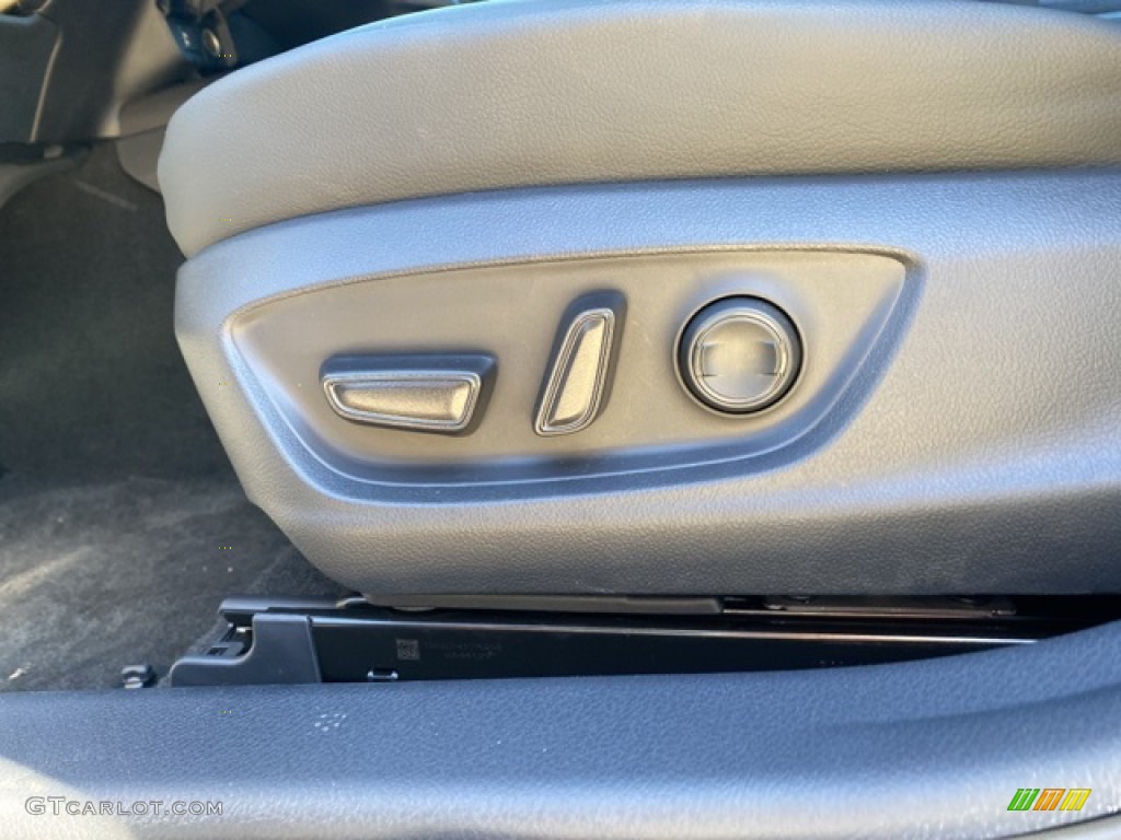 2021 Toyota Camry SE Front Seat Photo #140114383