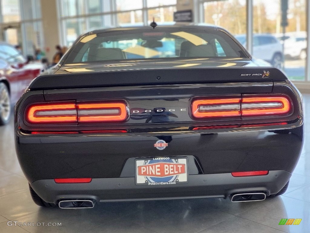 2020 Challenger R/T Scat Pack - Pitch Black / Black/Ruby Red photo #6