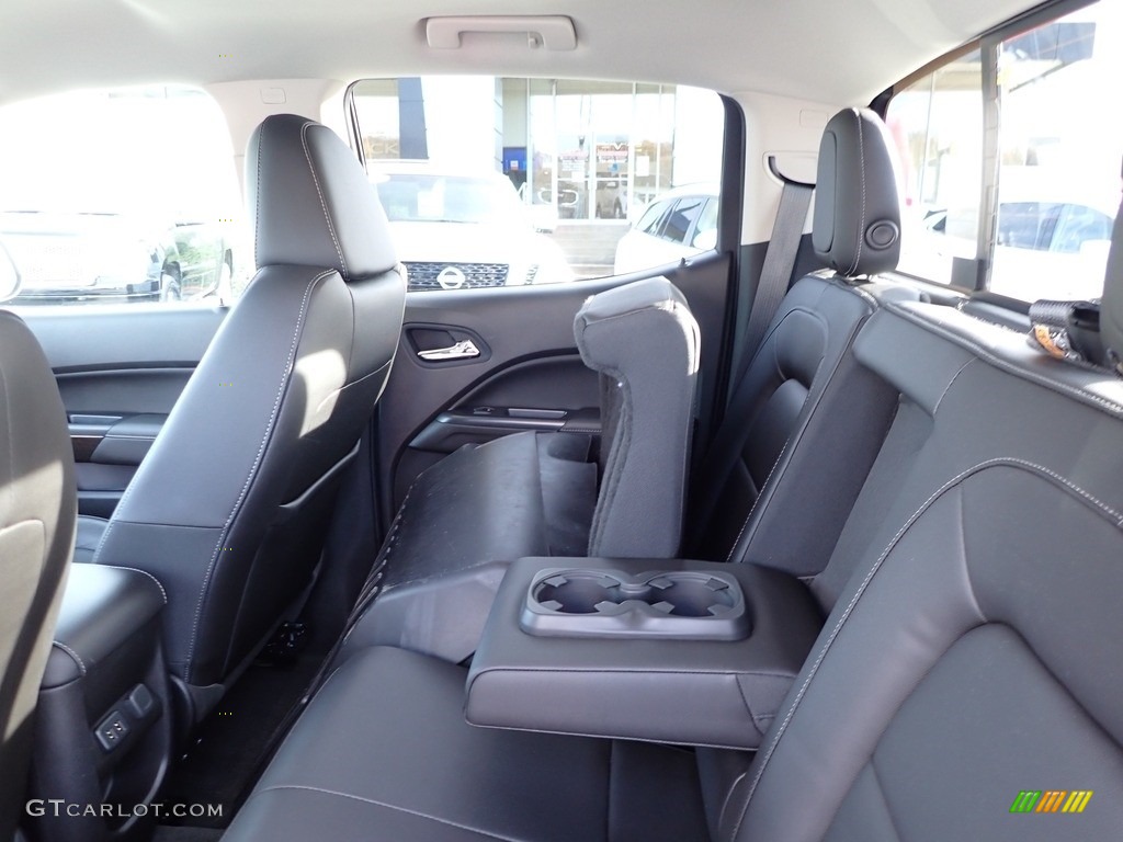 2016 GMC Canyon SLT Crew Cab 4x4 Rear Seat Photos