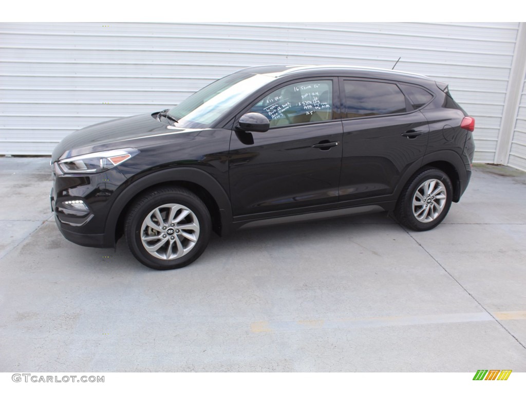 2016 Tucson SE - Ash Black / Gray photo #6