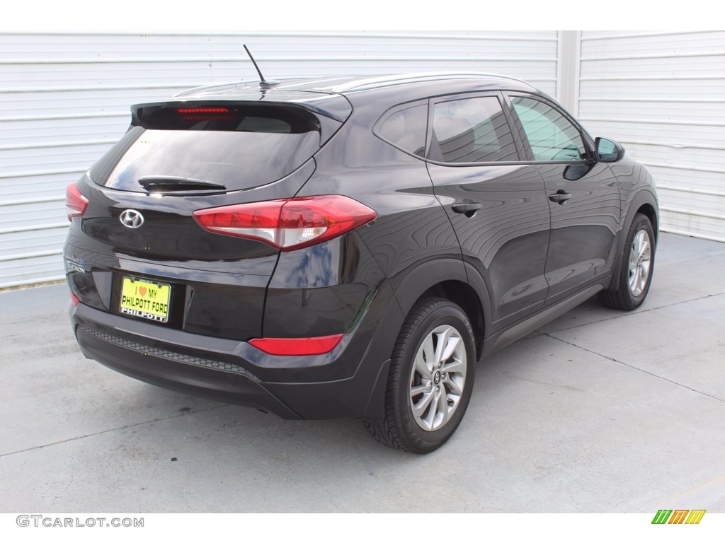 2016 Tucson SE - Ash Black / Gray photo #9