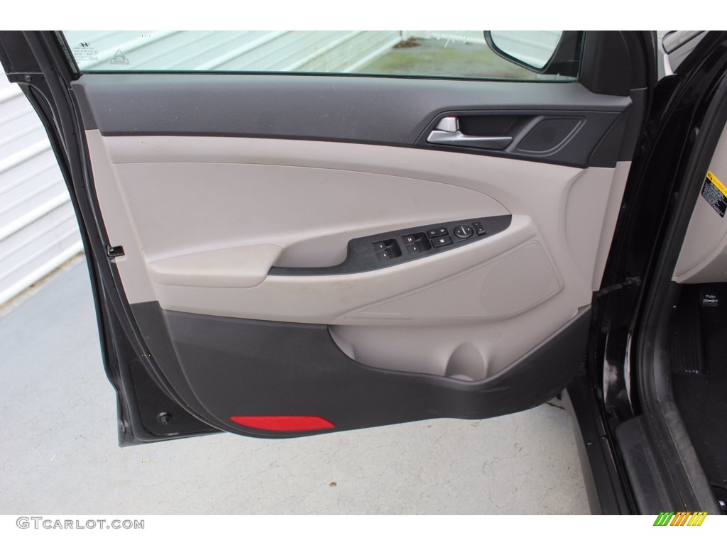 2016 Tucson SE - Ash Black / Gray photo #10