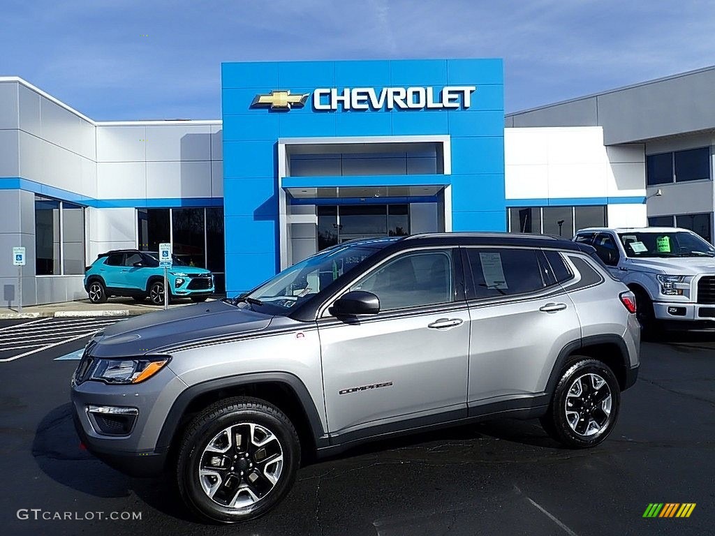 Billet Silver Metallic Jeep Compass