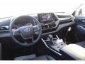 2021 Moon Dust Toyota Highlander XLE  photo #20