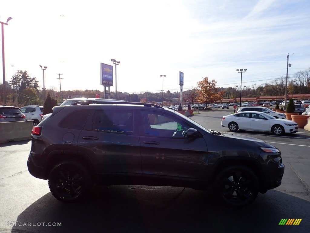 2018 Cherokee Limited 4x4 - Rhino / Black photo #10