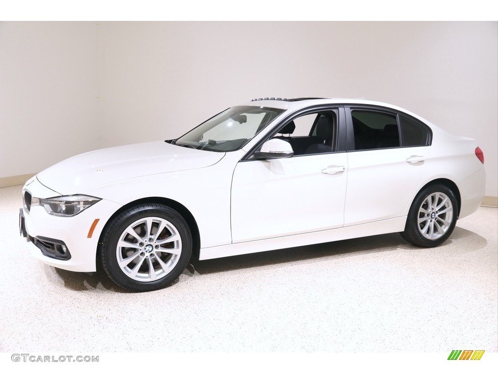 2018 3 Series 320i xDrive Sedan - Alpine White / Black photo #3