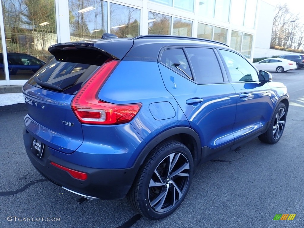 2019 XC40 T5 R-Design AWD - Bursting Blue Metallic / Charcoal photo #3