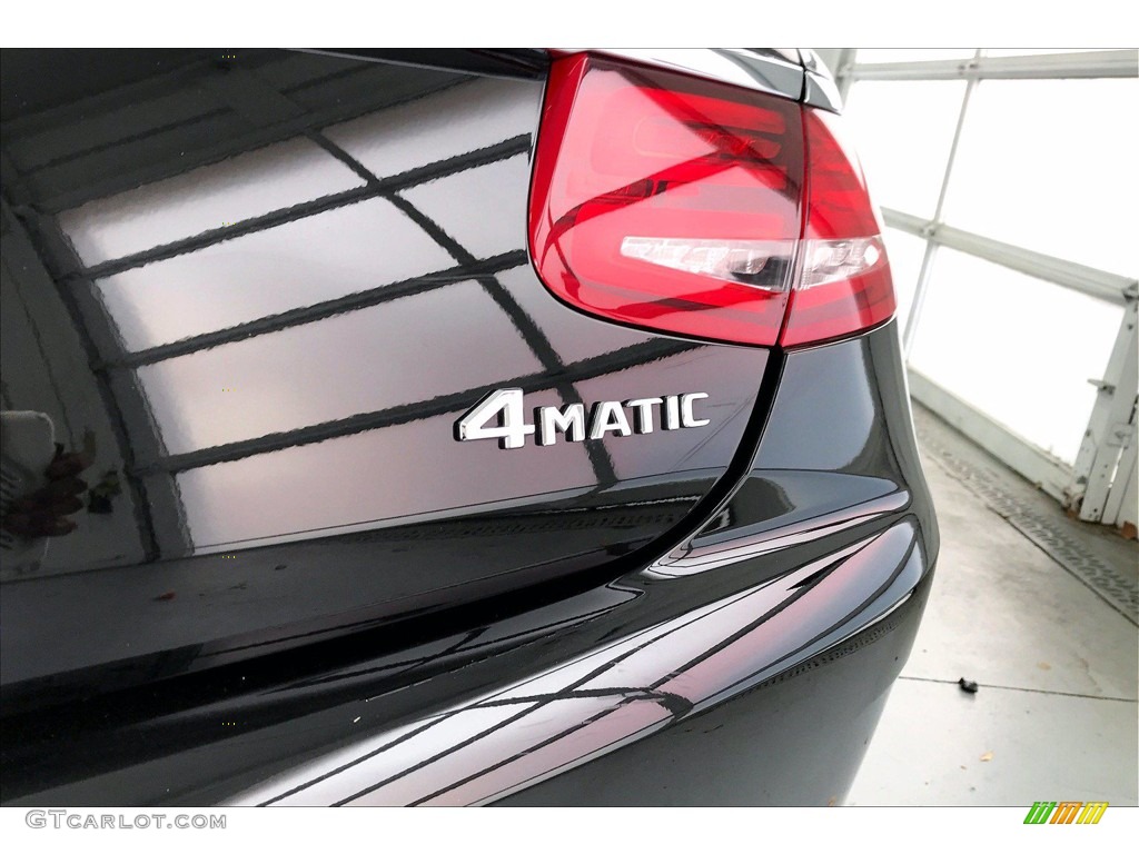 2017 Mercedes-Benz S 550 4Matic Coupe Marks and Logos Photos
