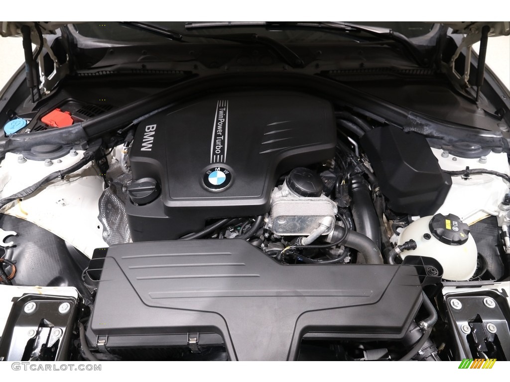 2018 3 Series 320i xDrive Sedan - Alpine White / Black photo #24