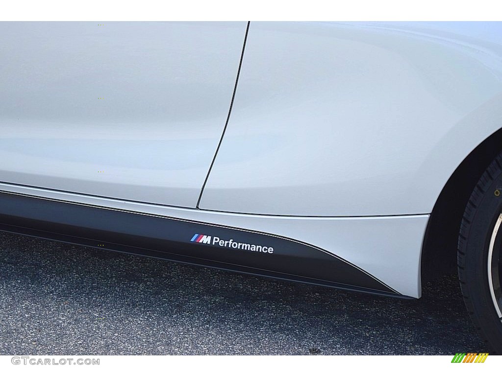 2019 BMW 2 Series M240i Convertible Marks and Logos Photo #140123610