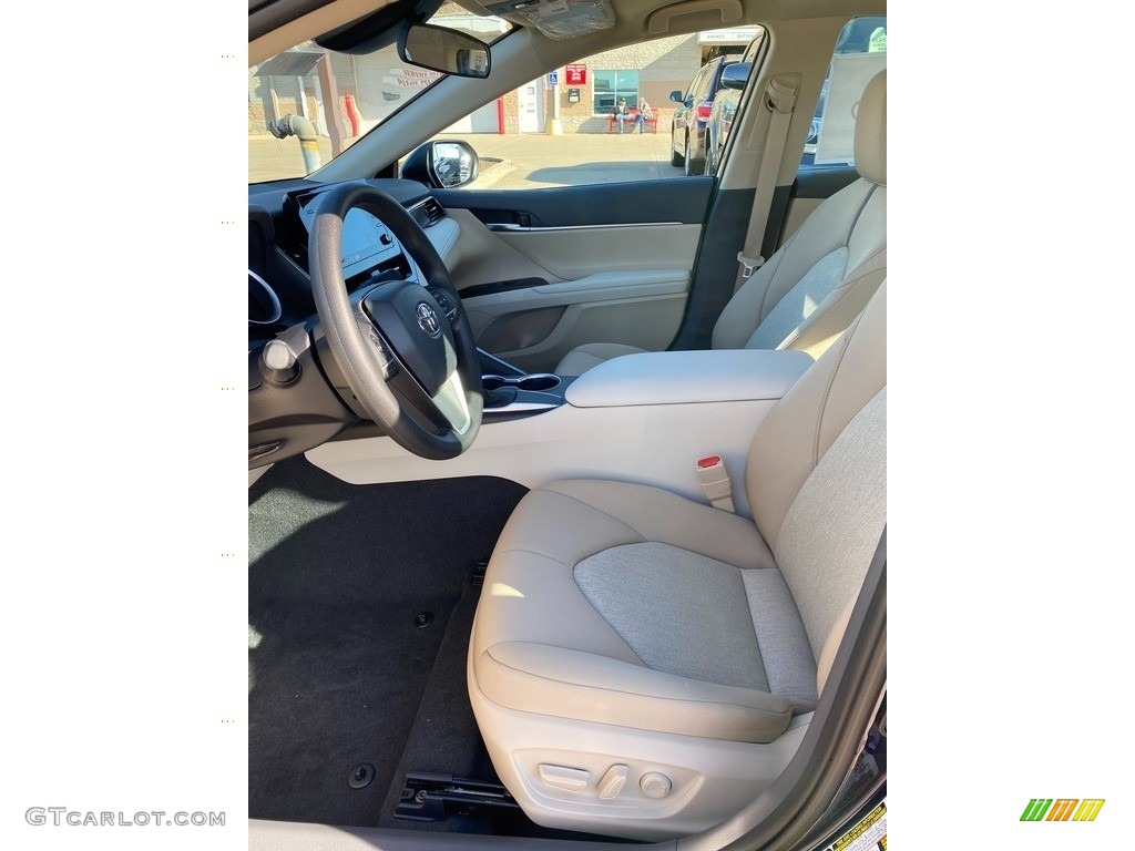 2021 Toyota Camry LE Front Seat Photos