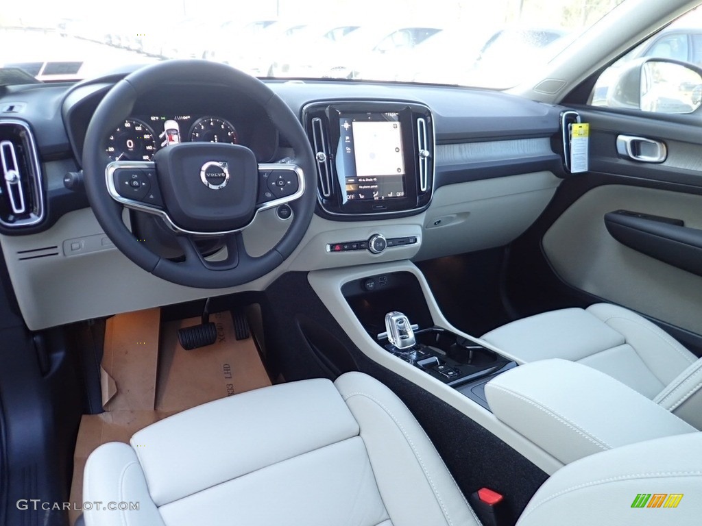 2021 XC40 T5 Inscription AWD - Pebble Grey Metallic / Blond/Charcoal photo #9