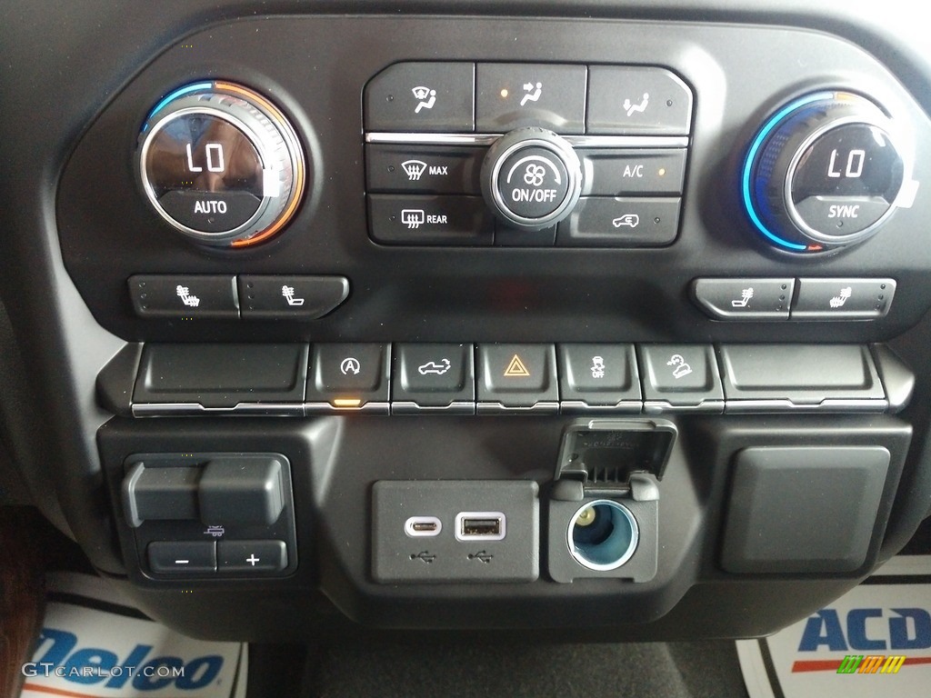 2021 Chevrolet Silverado 1500 RST Crew Cab 4x4 Controls Photo #140126769