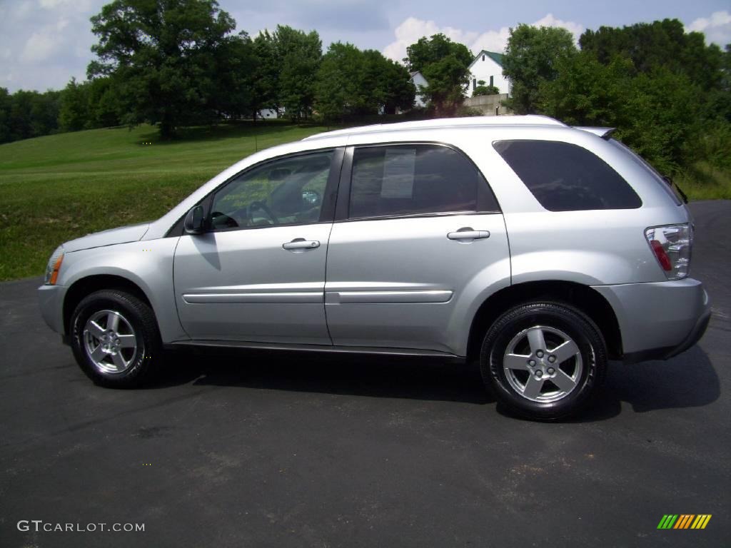 2005 Equinox LT AWD - Galaxy Silver Metallic / Light Gray photo #2