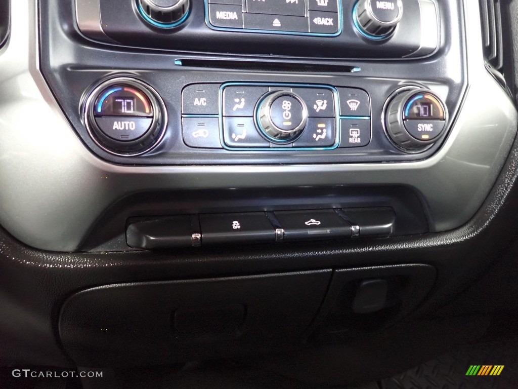 2016 Chevrolet Silverado 2500HD LT Double Cab 4x4 Controls Photo #140135706