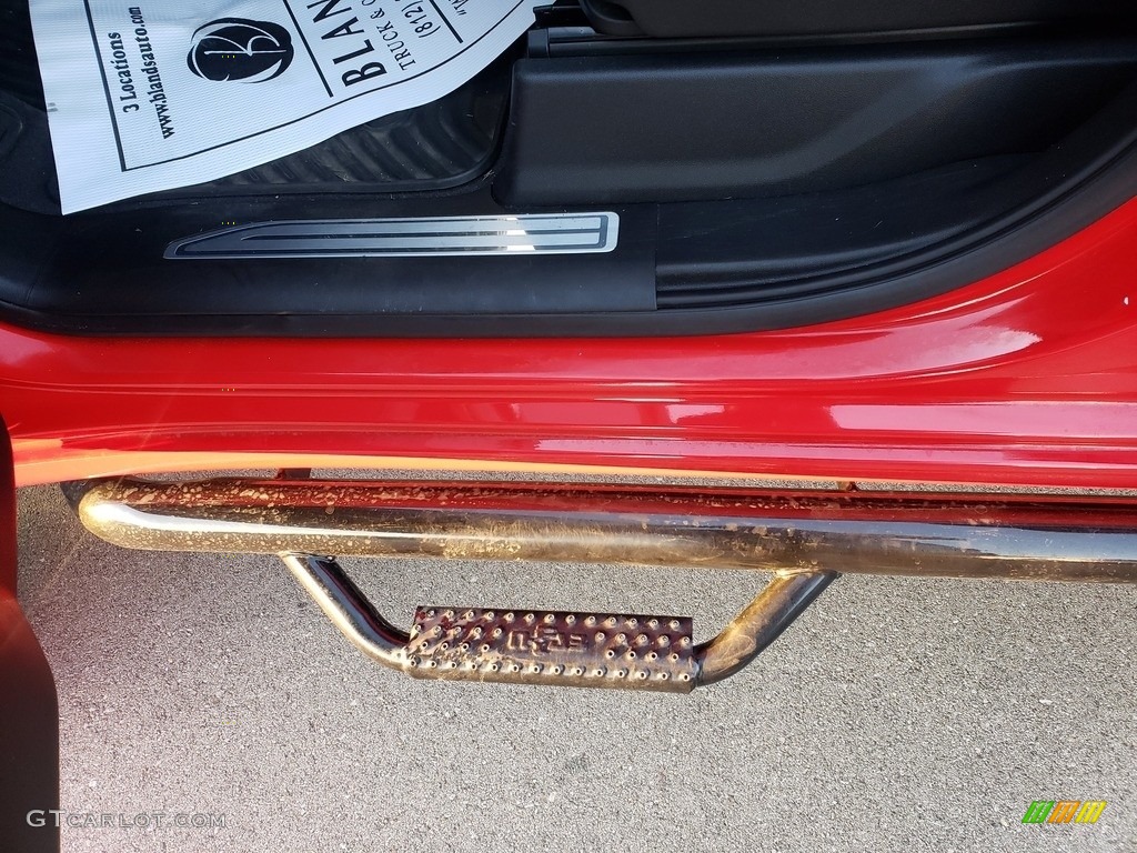 2019 Silverado 1500 LT Crew Cab 4WD - Red Hot / Jet Black photo #48