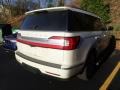 White Platinum Metallic Tri-coat - Navigator Reserve 4x4 Photo No. 4