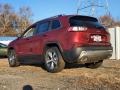 Velvet Red Pearl - Cherokee Limited 4x4 Photo No. 6