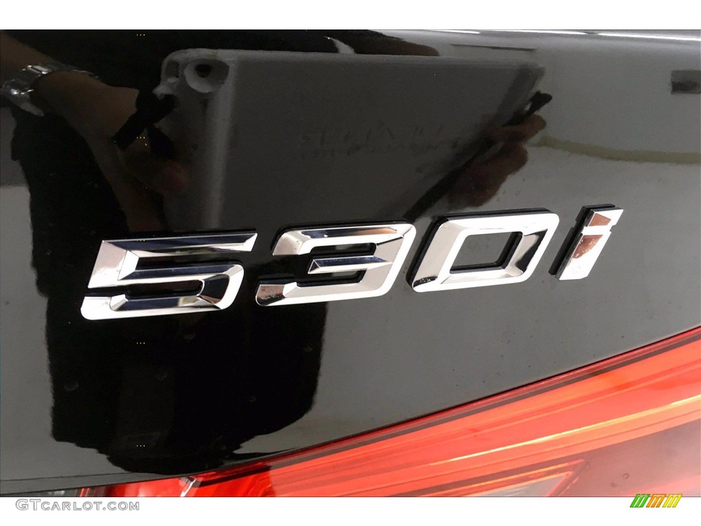 2020 5 Series 530i Sedan - Black Sapphire Metallic / Black photo #7