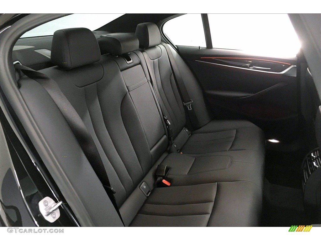 2020 5 Series 530i Sedan - Black Sapphire Metallic / Black photo #29