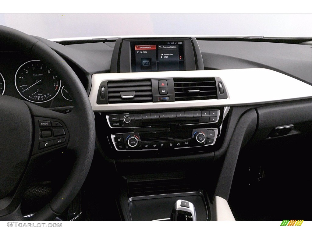 2018 3 Series 320i Sedan - Alpine White / Black photo #5