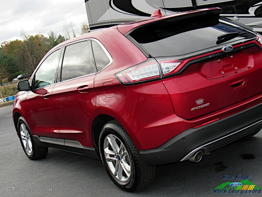 2017 Edge SEL - Ruby Red Metallic / Ebony photo #28
