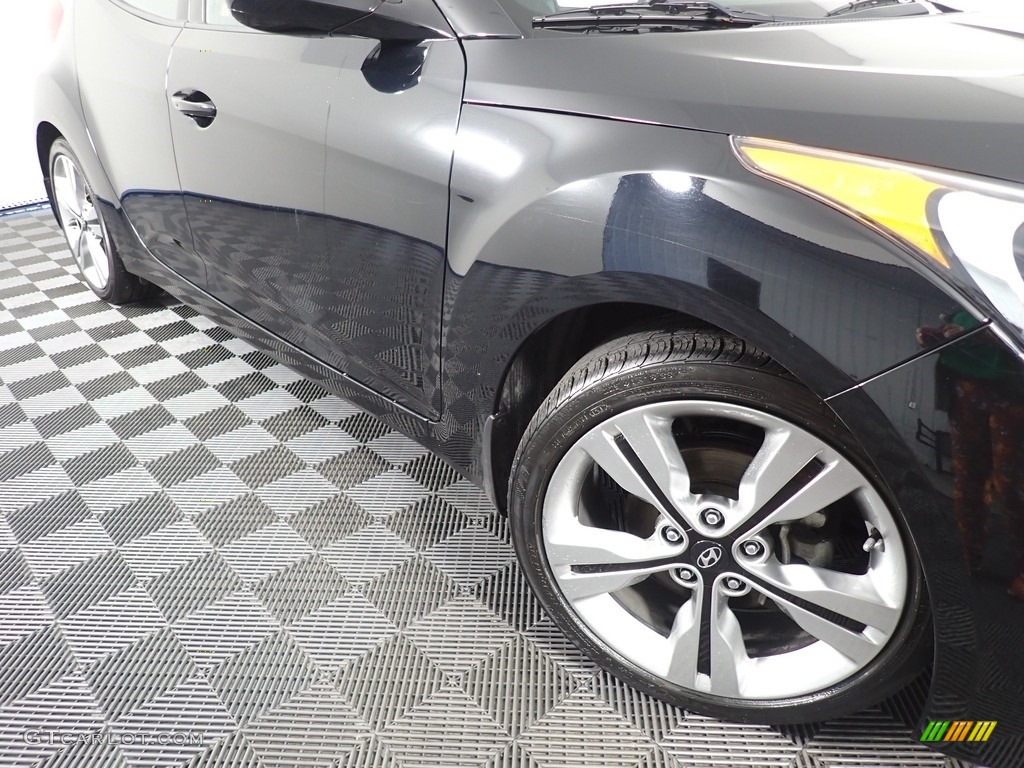 2017 Veloster Value Edition - Ultra Black / Black photo #7