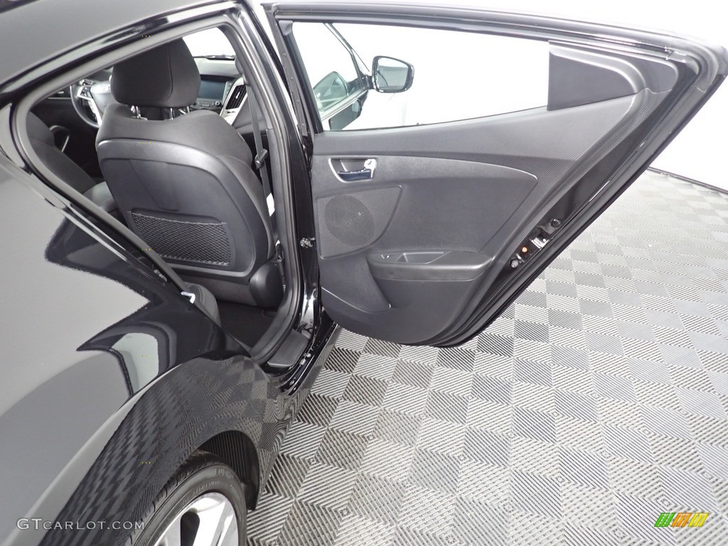2017 Veloster Value Edition - Ultra Black / Black photo #35