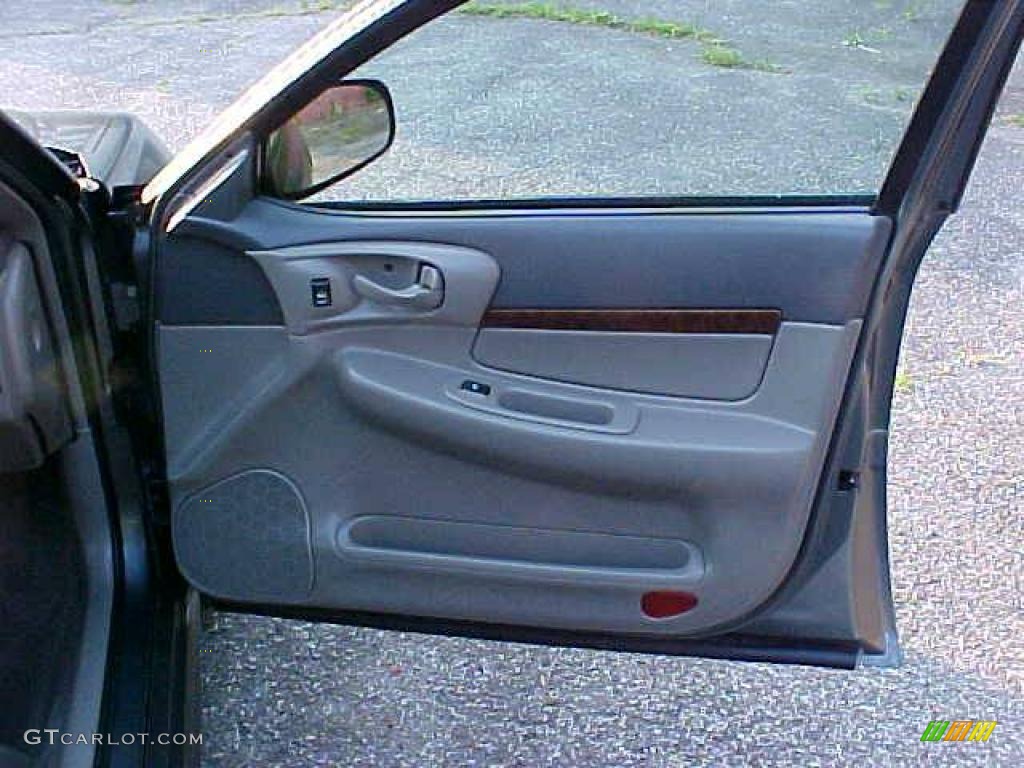 2005 Impala  - Medium Gray Metallic / Medium Gray photo #6