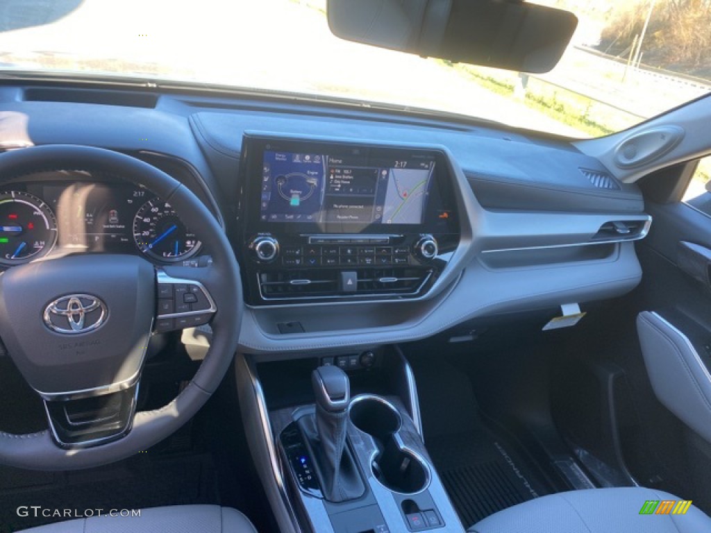 2021 Toyota Highlander Hybrid XLE AWD Graphite Dashboard Photo #140152683