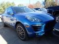 Sapphire Blue Metallic - Macan S Photo No. 2