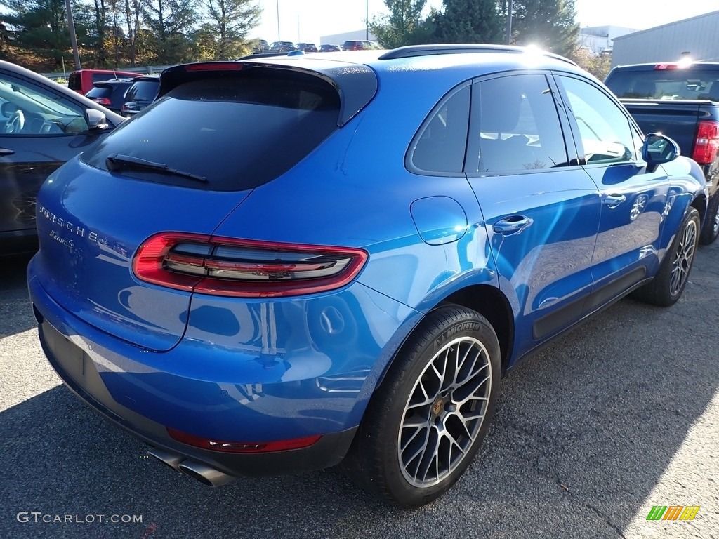 2018 Macan S - Sapphire Blue Metallic / Black photo #3