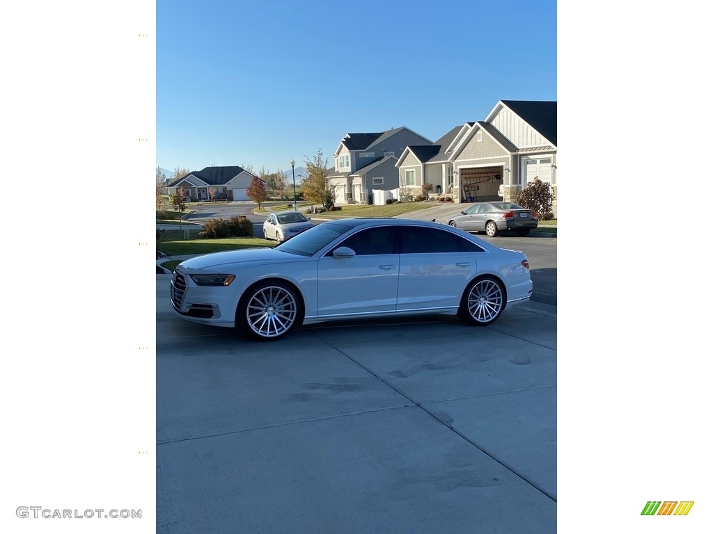 2019 A8 L 3.0T quattro - Glacier White Metallic / Black photo #6