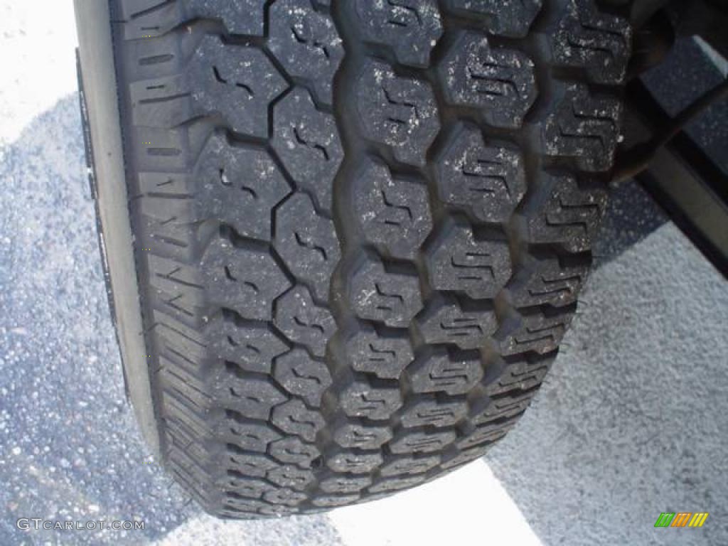 2006 Wrangler X 4x4 - Solar Yellow / Dark Slate Gray photo #5